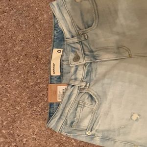 Light wash mom jean!!🤍